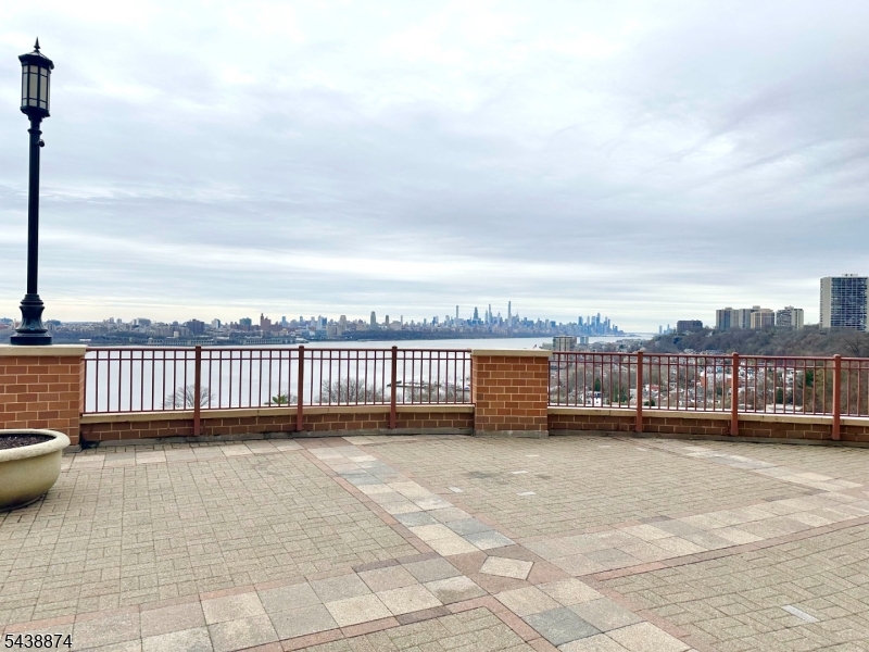100 Old Palisade Road, Unit 3513 Fort Lee, NJ 07024 - Photo 24 of 28