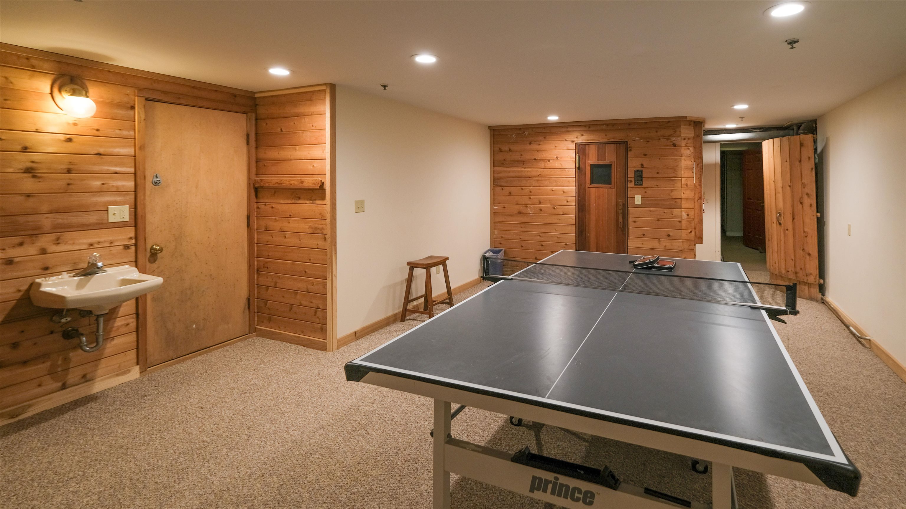 18 Pleasant Street, Unit 3 Ludlow, VT 05149 - Photo 32 of 41