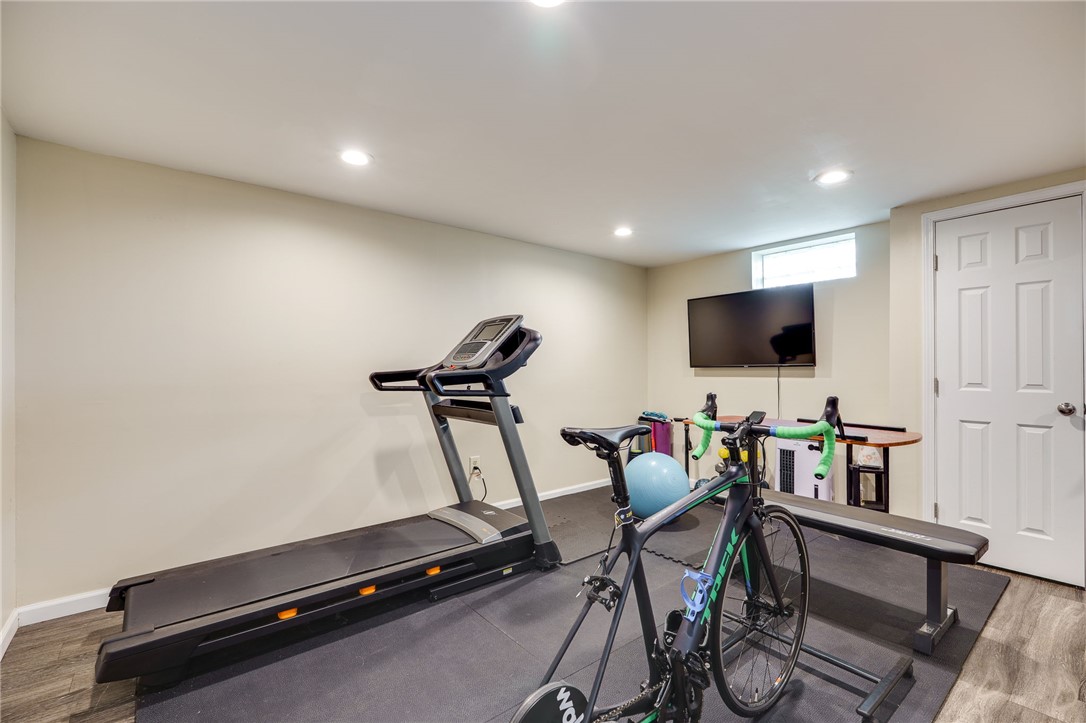 6950 Red Lion 5 Points Road Springboro, OH 45066 - Photo 48 of 78 This dedicated exercise room offers optimal space for your fitness pursuits.