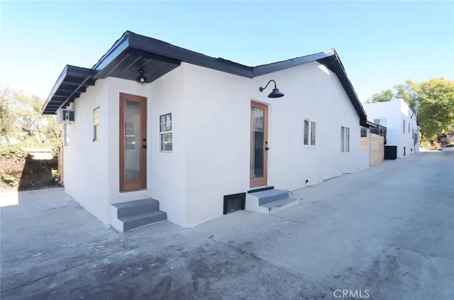 $1,825,000 | 1361 Armadale Avenue, Los Angeles, CA 90042