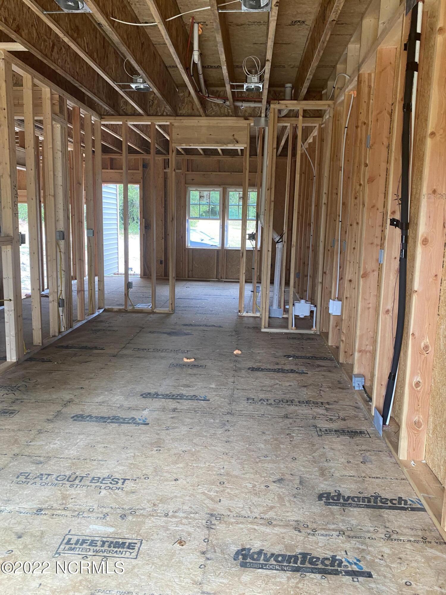 339 North Stephens Street Southern Pines, NC 28387 - Photo 3 of 14 IMG-0464