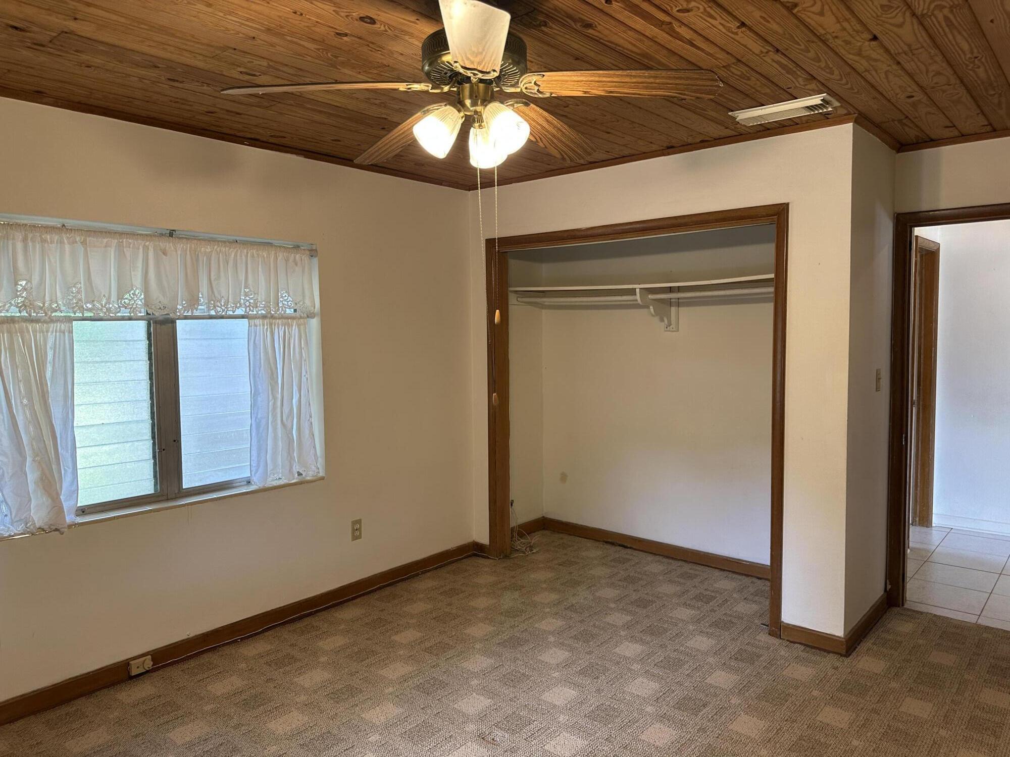 1507 Edgevale Road Fort Pierce, FL 34982 - Photo 14 of 59 1505 Primary