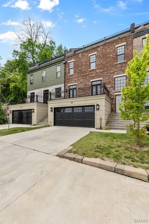 $525,000 | 325 Main Street, Cape Girardeau, MO 63701