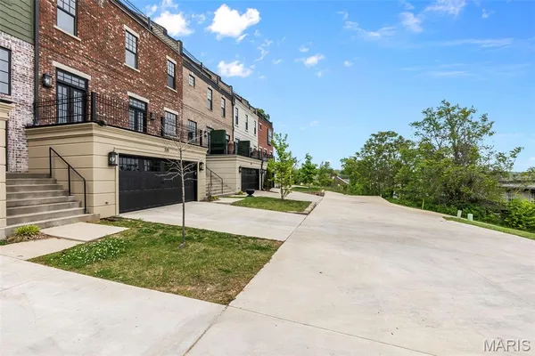 $525,000 | 325 Main Street, Cape Girardeau, MO 63701