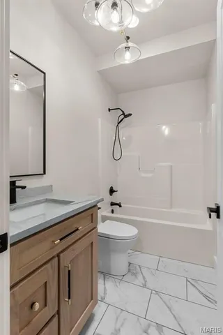 $575,000 | 325 Main Street, Cape Girardeau, MO 63701