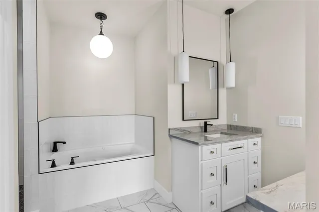 $575,000 | 325 Main Street, Cape Girardeau, MO 63701