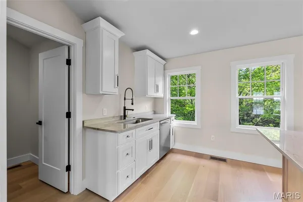 $525,000 | 325 Main Street, Cape Girardeau, MO 63701