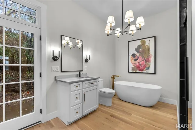 $575,000 | 325 Main Street, Cape Girardeau, MO 63701