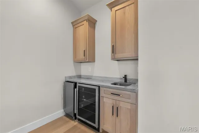 $575,000 | 325 Main Street, Cape Girardeau, MO 63701