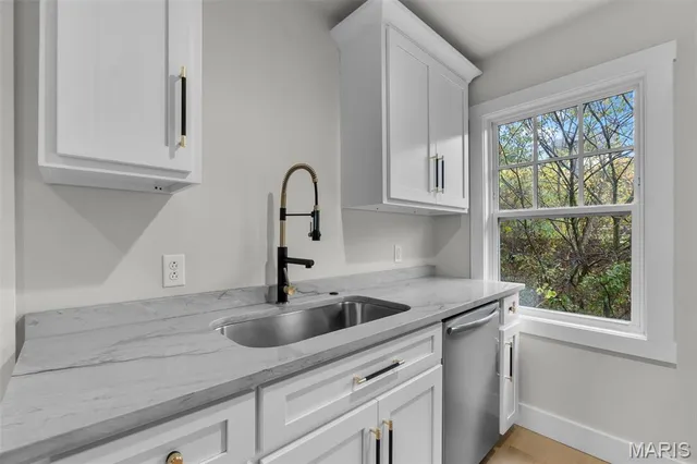 $575,000 | 325 Main Street, Cape Girardeau, MO 63701