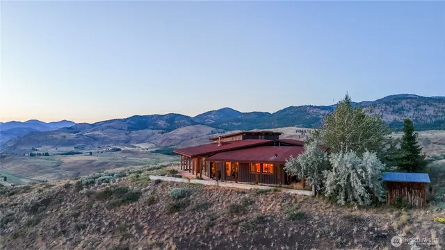 $3,300,000 | 99 Hilltop Drive, Winthrop, WA 98862