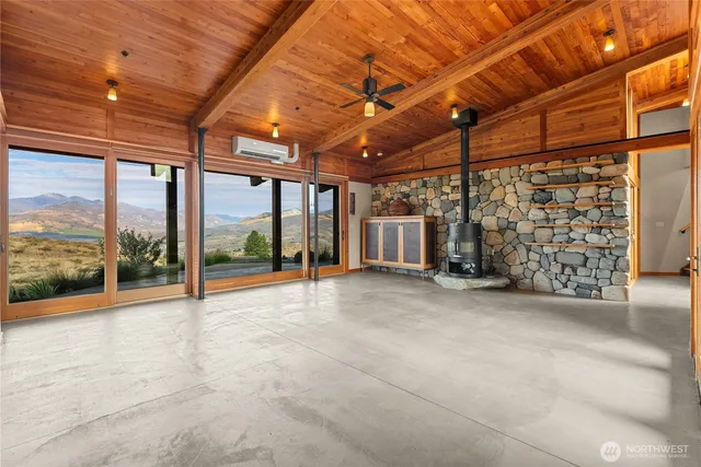$3,300,000 | 99 Hilltop Drive, Winthrop, WA 98862