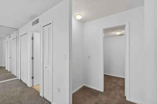 $2,900 | 4200 North Ocean Drive, Unit 21606, Riviera Beach, FL 33404