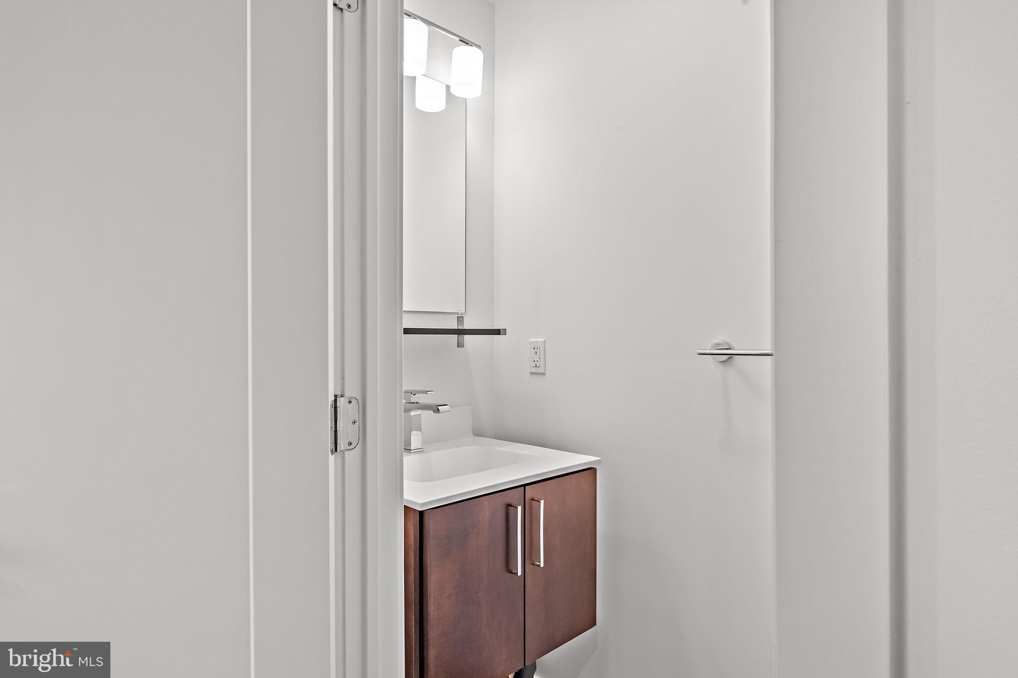 4445 River Ridge Court Philadelphia, PA 19129 - Photo 8 of 77 Gallery Image 8