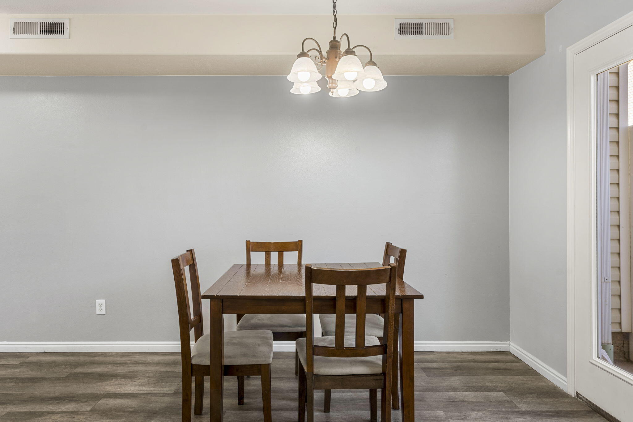 1148 Northfield Road, Unit 78 Cedar City, UT 84721 - Photo 10 of 32 Dinning room
