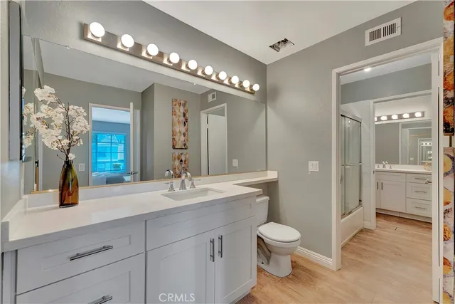 $948,000 | 17 Oxford, Unit 28, Irvine, CA 92612