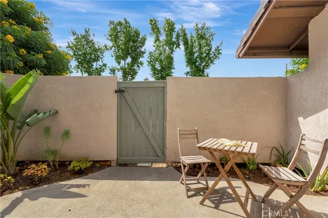 $948,000 | 17 Oxford, Unit 28, Irvine, CA 92612