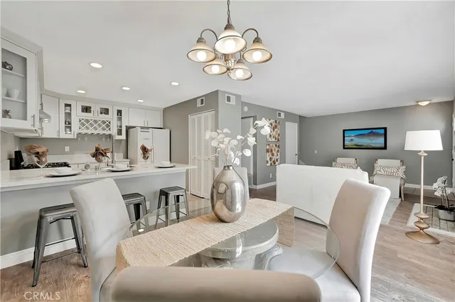 $948,000 | 17 Oxford, Unit 28, Irvine, CA 92612