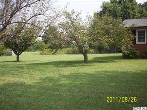 143 Barry Oak Road Statesville, NC 28625 - Photo 3 of 8 a view of yard with trees
