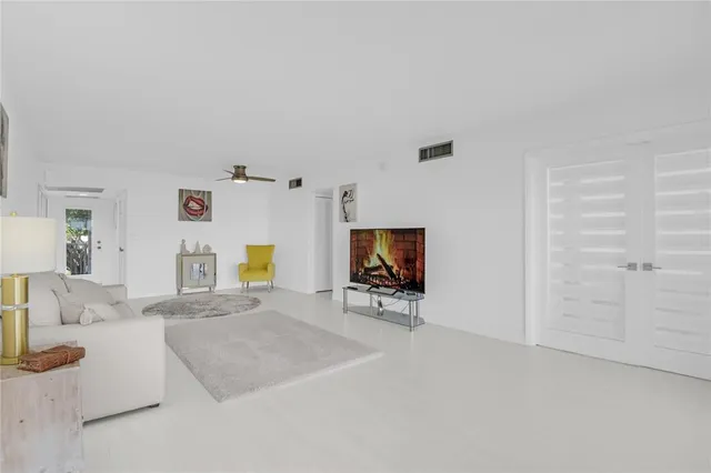 $347,000 | 3000 Northeast 48th Court, Unit 302, Lighthouse Point, FL 33064