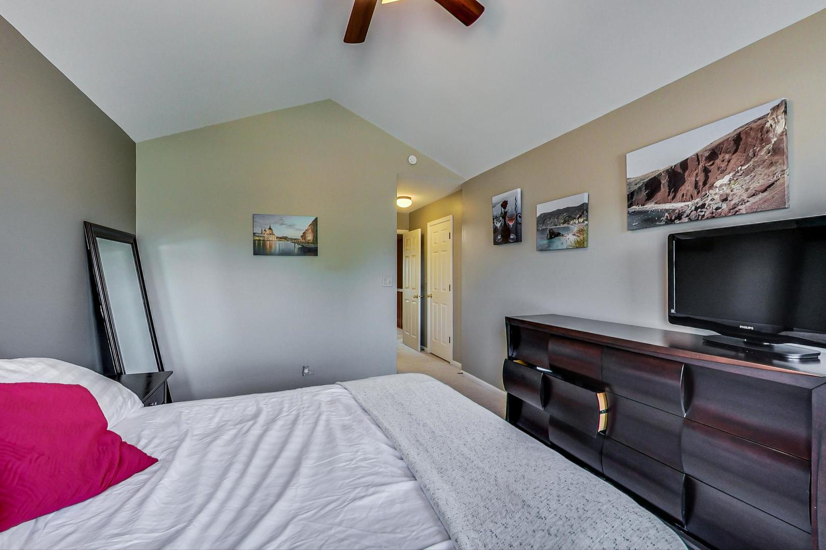 2189 Lake Ridge Drive Glendale Heights, IL 60139 - Photo 18 of 30