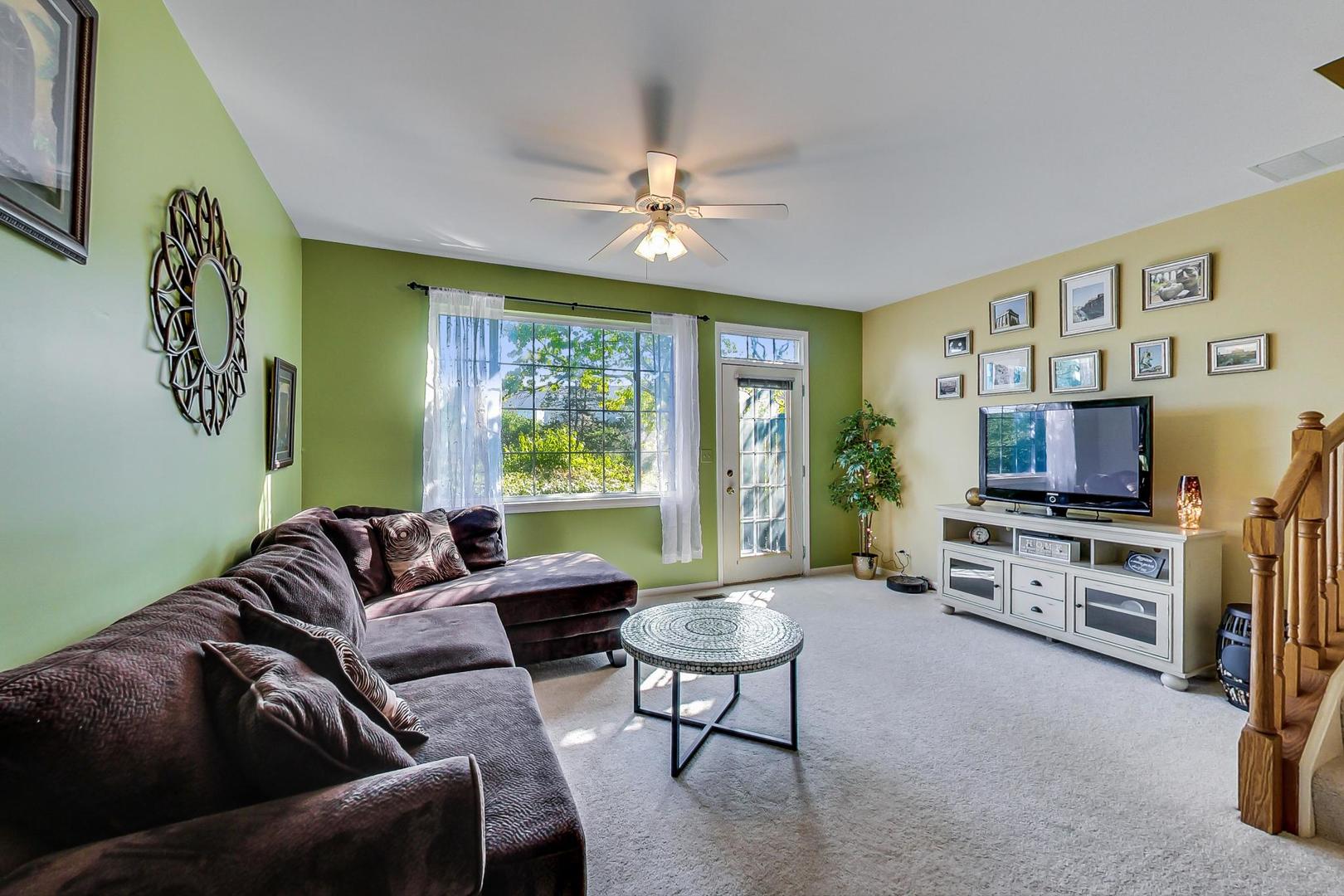 2189 Lake Ridge Drive Glendale Heights, IL 60139 - Photo 5 of 30