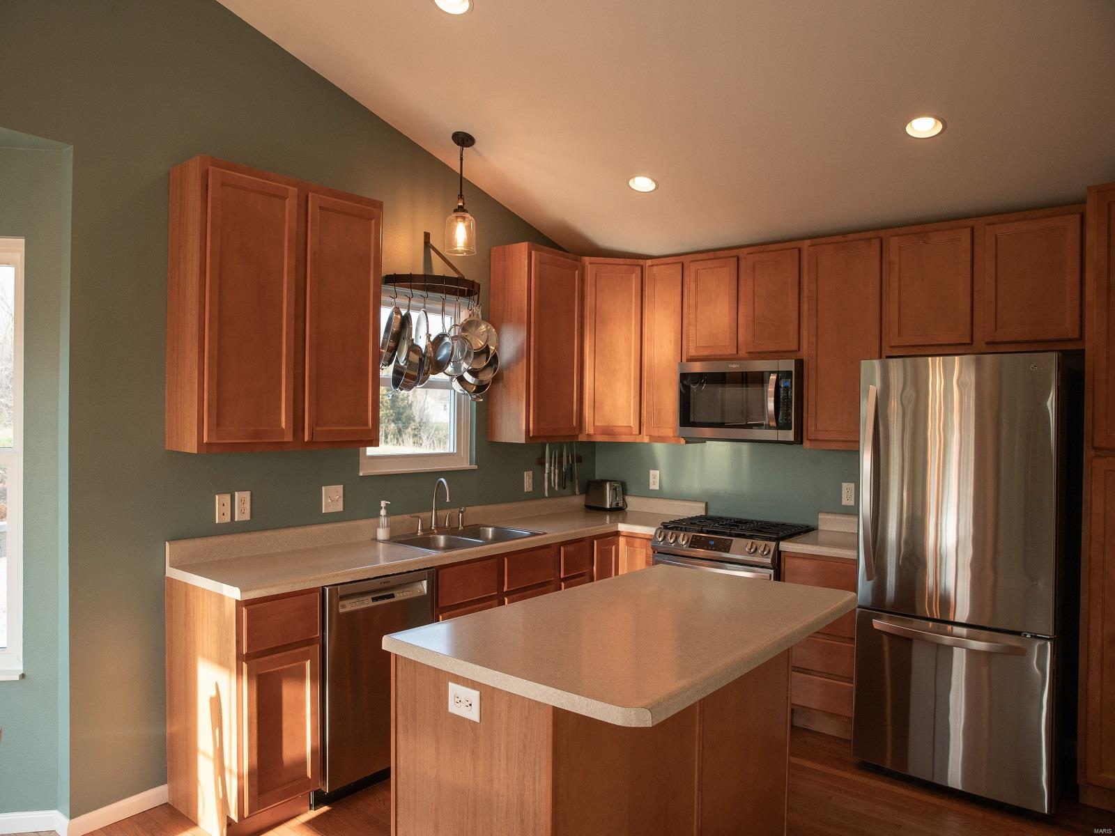 6623 David Scott Drive Waterloo, IL 62298 - Photo 9 of 42