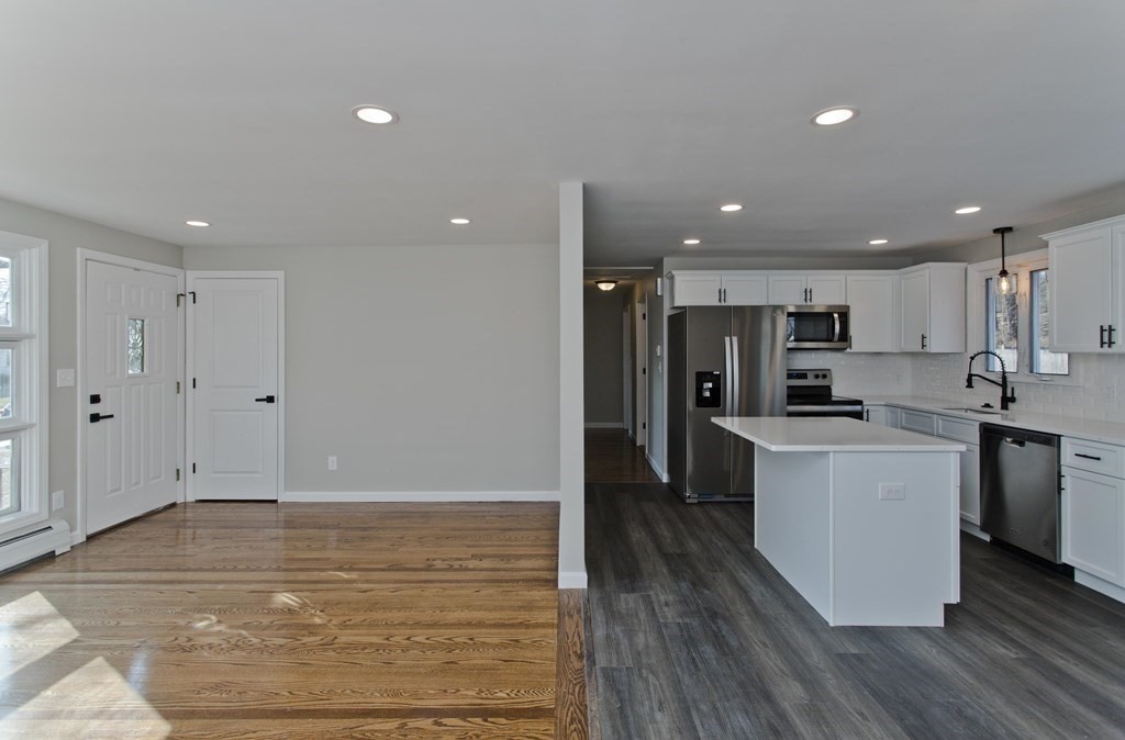 38 Forest Road Agawam, MA 01001 - Photo 8 of 42 Gallery Image 8