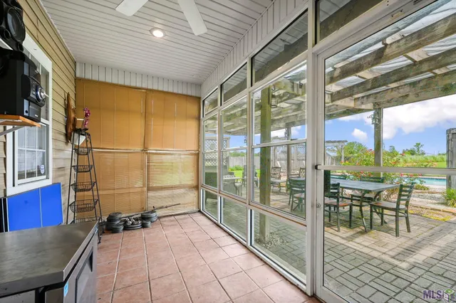 $430,000 | 19706 Highway 643, Vacherie, LA 70090