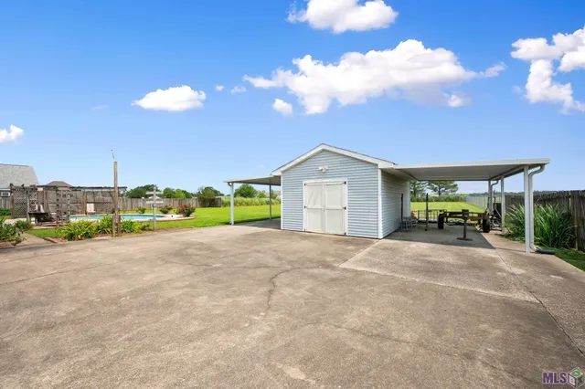 $430,000 | 19706 Highway 643, Vacherie, LA 70090
