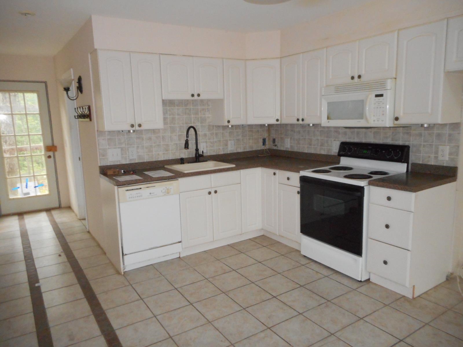 243 Miller Road Basye, VA 22842 - Photo 10 of 32 Gallery Image 10