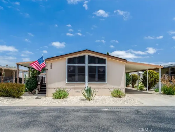 $224,900 | 295 North Broadway, Unit 200, Santa Maria, CA 93458