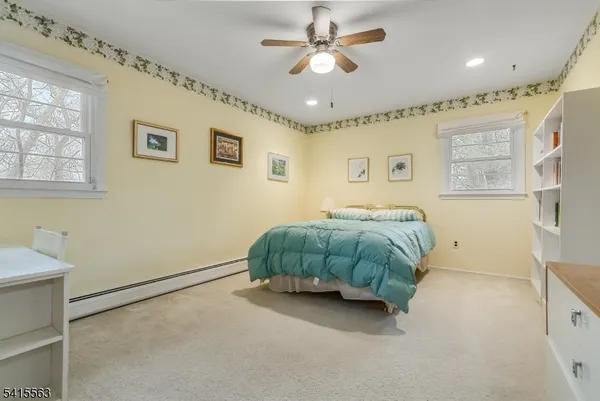 $900,000 | 11 Wood Drive, Morris Plains, NJ 07950