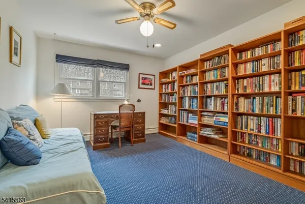 $900,000 | 11 Wood Drive, Morris Plains, NJ 07950