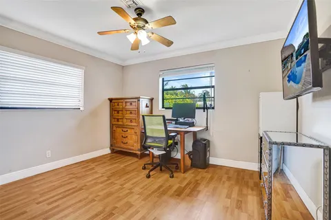 $594,000 | 4221 Northeast 13th Avenue, Oakland Park, FL 33334