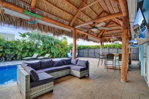 $599,000 | 4221 Northeast 13th Avenue, Oakland Park, FL 33334