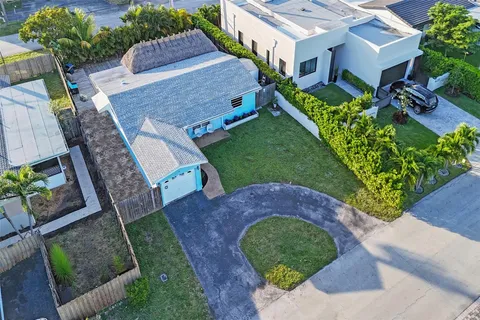 $594,000 | 4221 Northeast 13th Avenue, Oakland Park, FL 33334