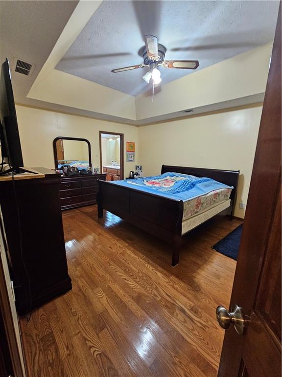 1935 Coventry Way Jonesboro, GA 30236 - Photo 22 of 33 a bedroom with a bed and window