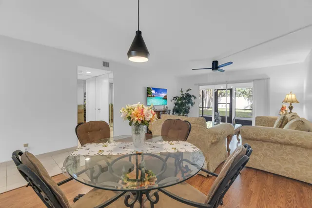 $179,000 | 7301 Amberly Lane, Unit 109, Delray Beach, FL 33446