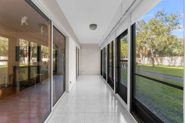 $179,000 | 7301 Amberly Lane, Unit 109, Delray Beach, FL 33446