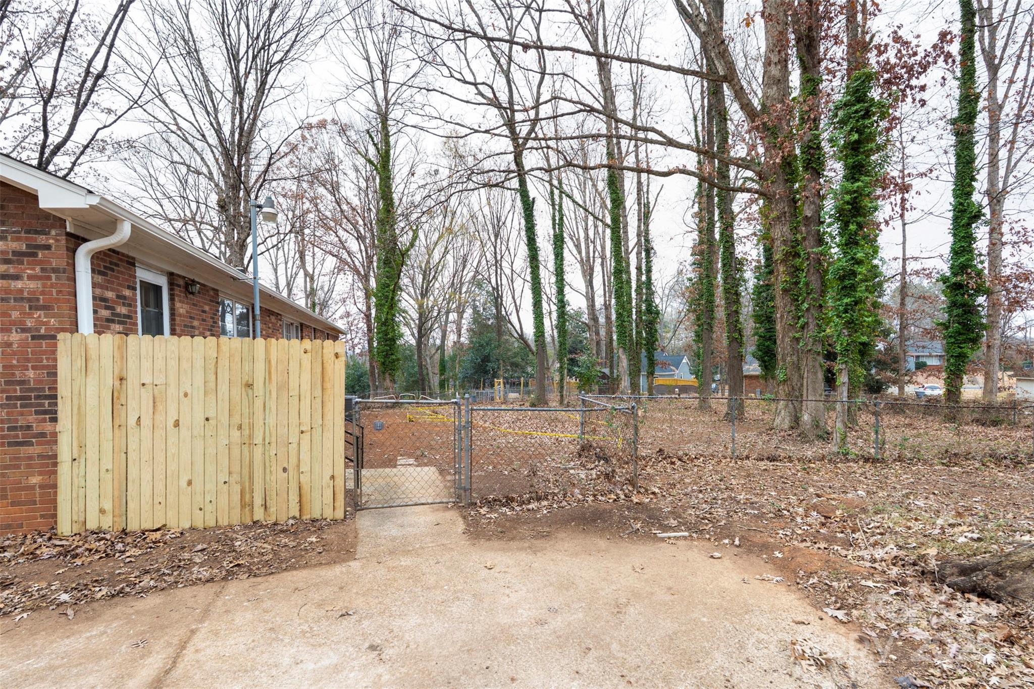 3100 Glenelm Court Charlotte, NC 28212 - Photo 33 of 37