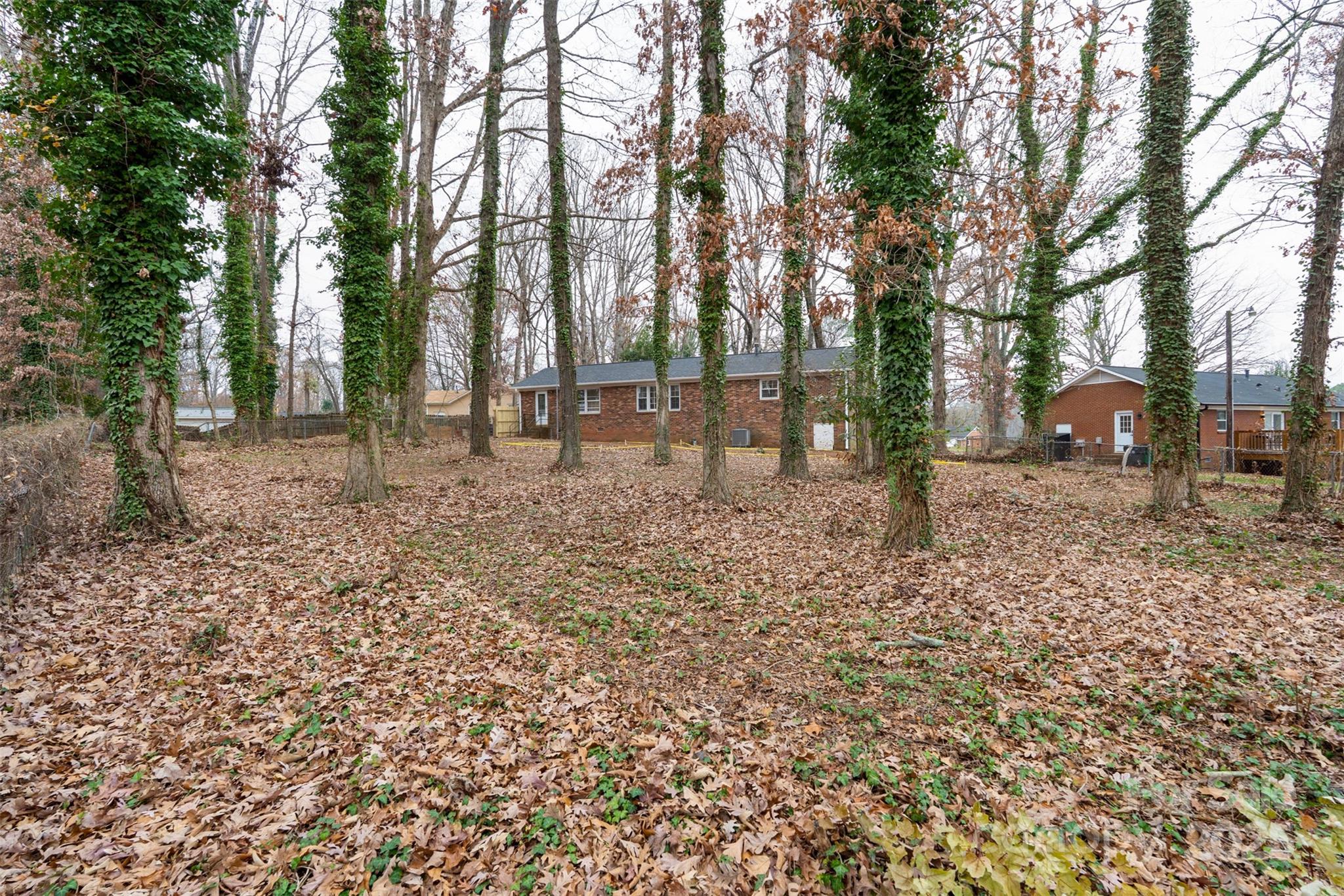 3100 Glenelm Court Charlotte, NC 28212 - Photo 36 of 37