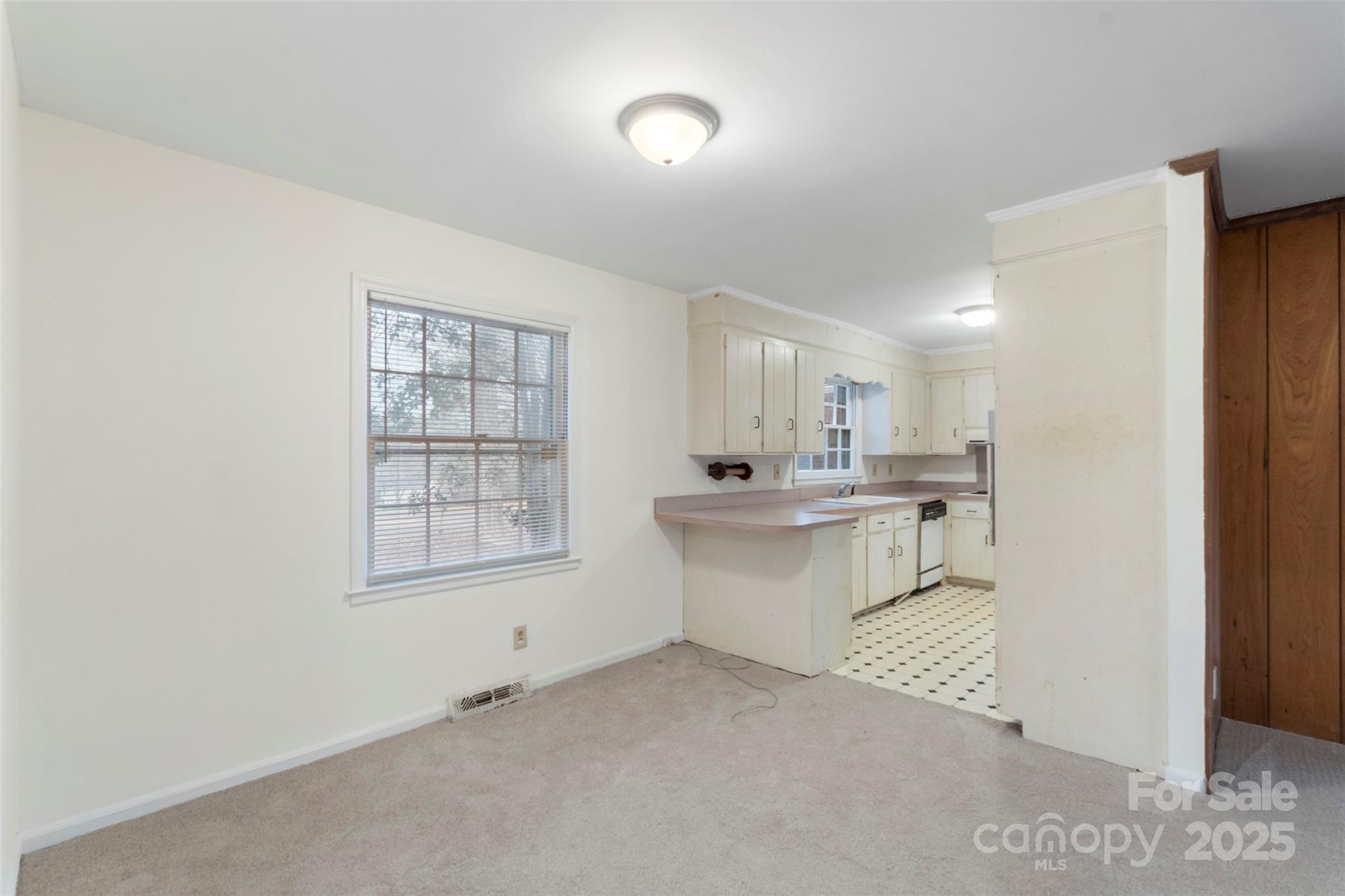 3100 Glenelm Court Charlotte, NC 28212 - Photo 10 of 37