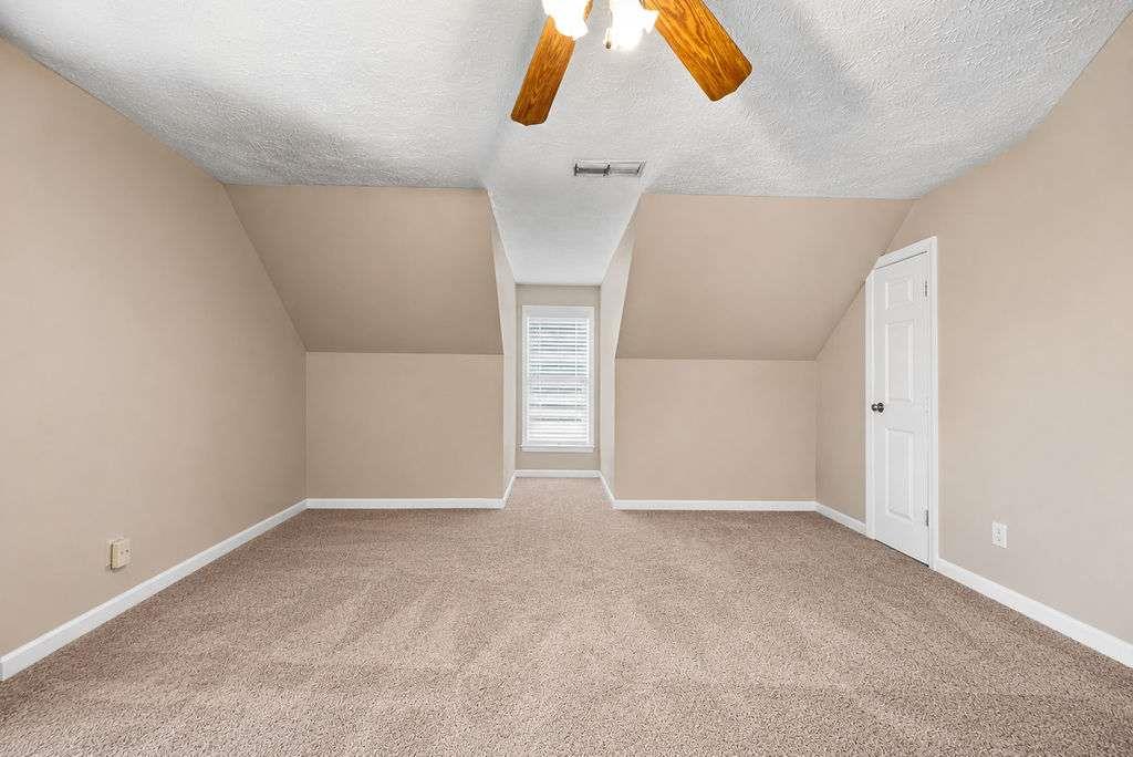 7 College View Drive Southwest Rome, GA 30161 - Photo 28 of 49 a view of an empty room