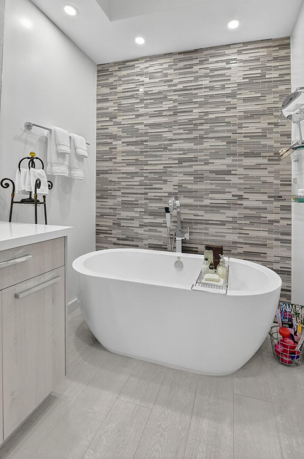 2584 Coco Plum Boulevard, Unit 104 Boca Raton, FL 33496 - Photo 38 of 51 38-web-or-mls-DSC_2363