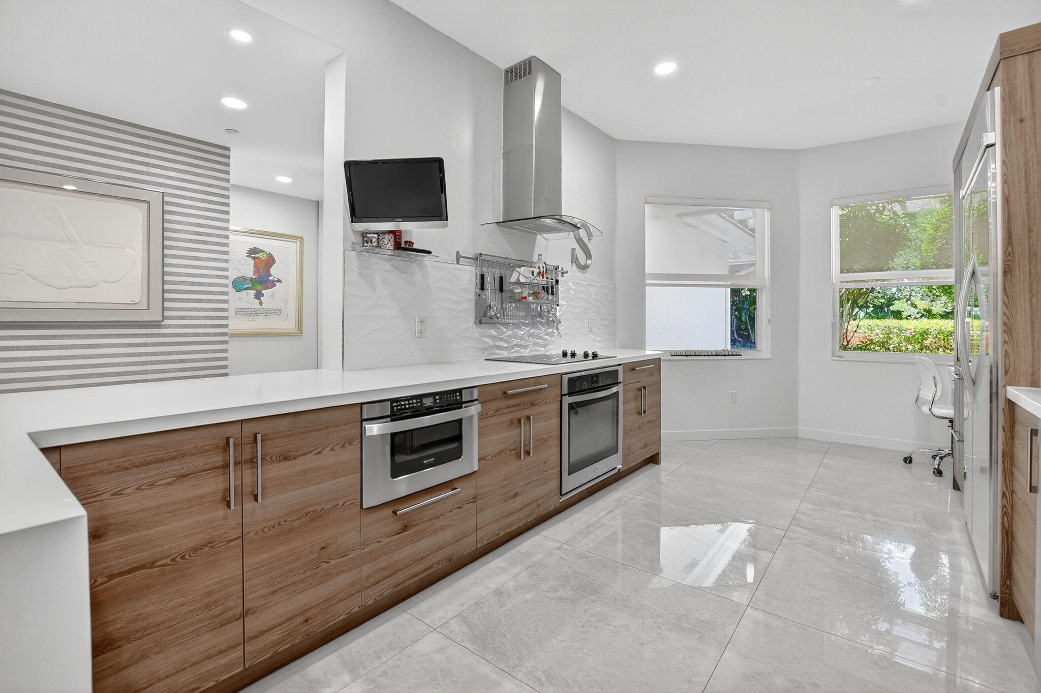 2584 Coco Plum Boulevard, Unit 104 Boca Raton, FL 33496 - Photo 8 of 51 8-web-or-mls-DSC_2215