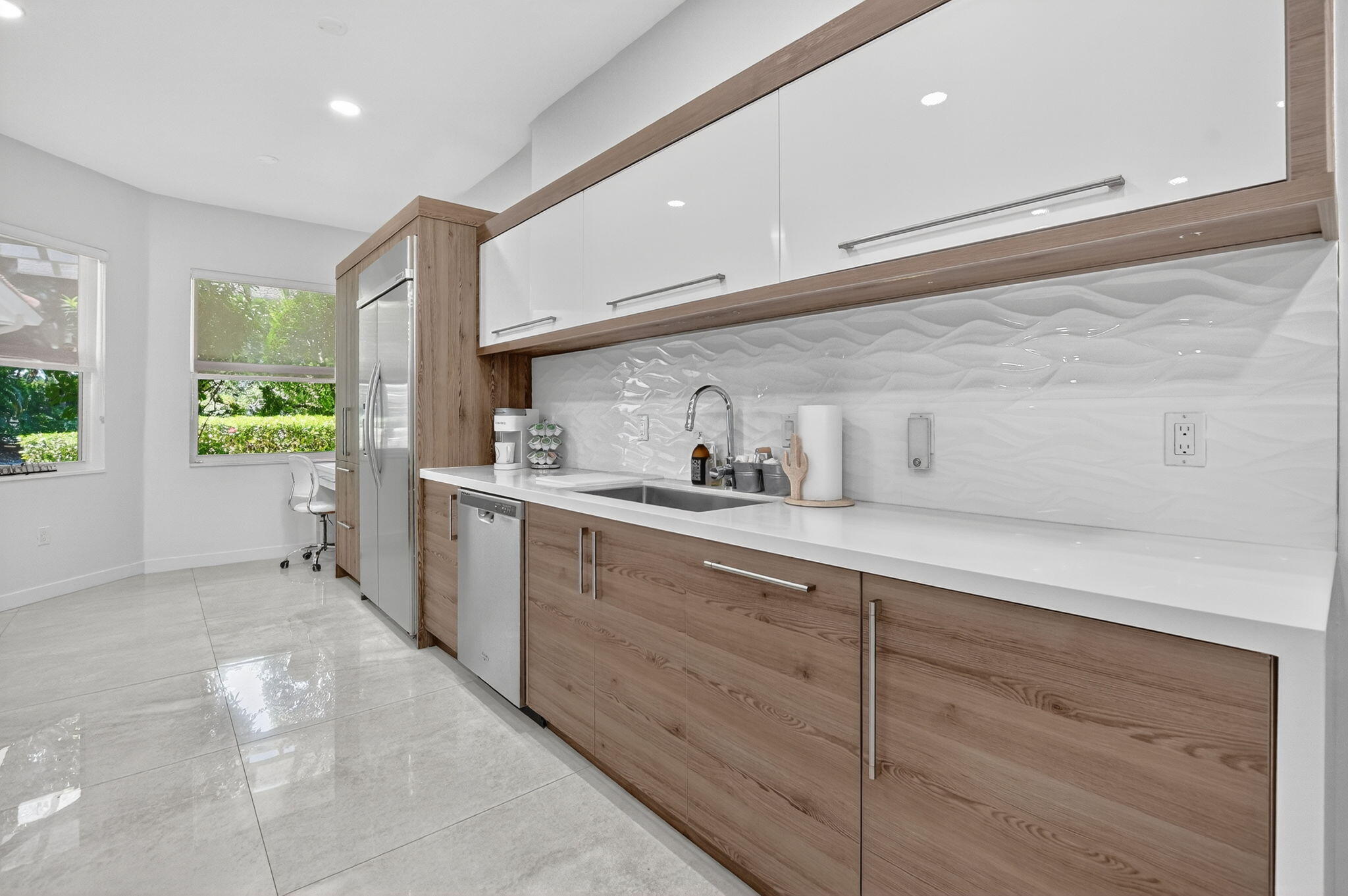 2584 Coco Plum Boulevard, Unit 104 Boca Raton, FL 33496 - Photo 9 of 51 9-web-or-mls-DSC_2220