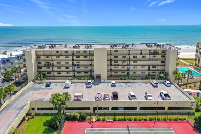 a picture of city view