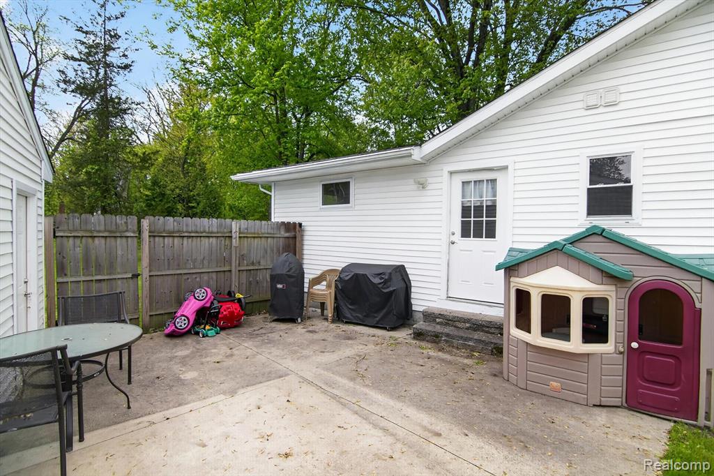 1020 Savage Road Belleville, MI 48111 - Photo 40 of 49 Gallery Image 40