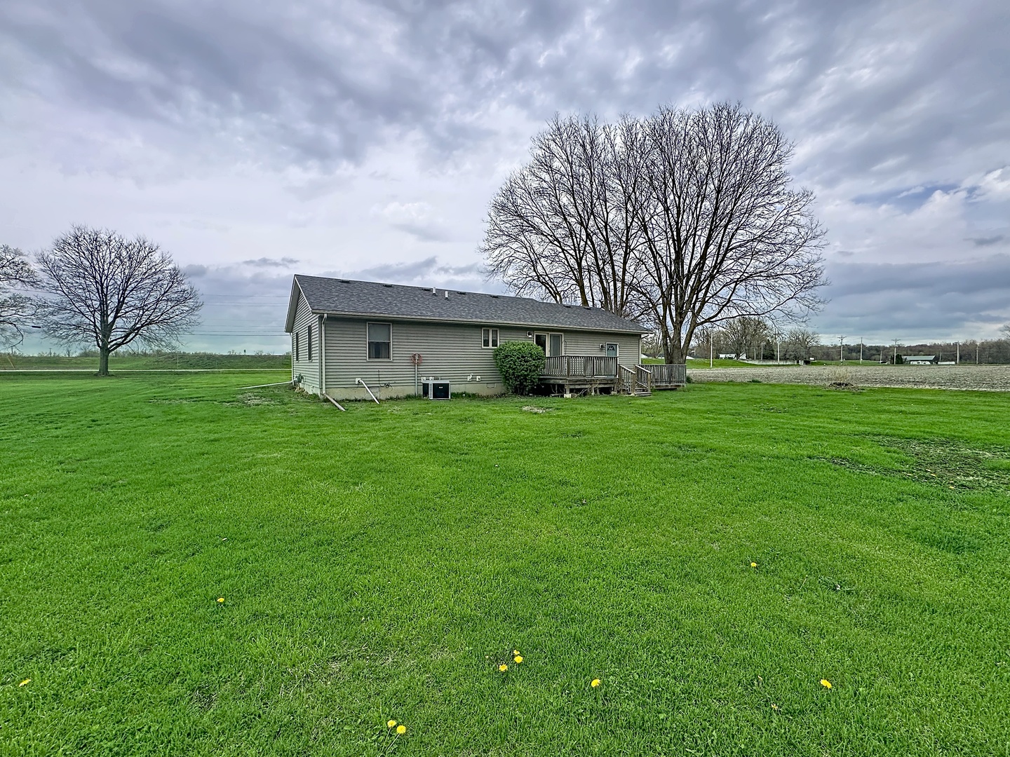 2524 Big Island Road Milan, IL 61264 - Photo 21 of 22